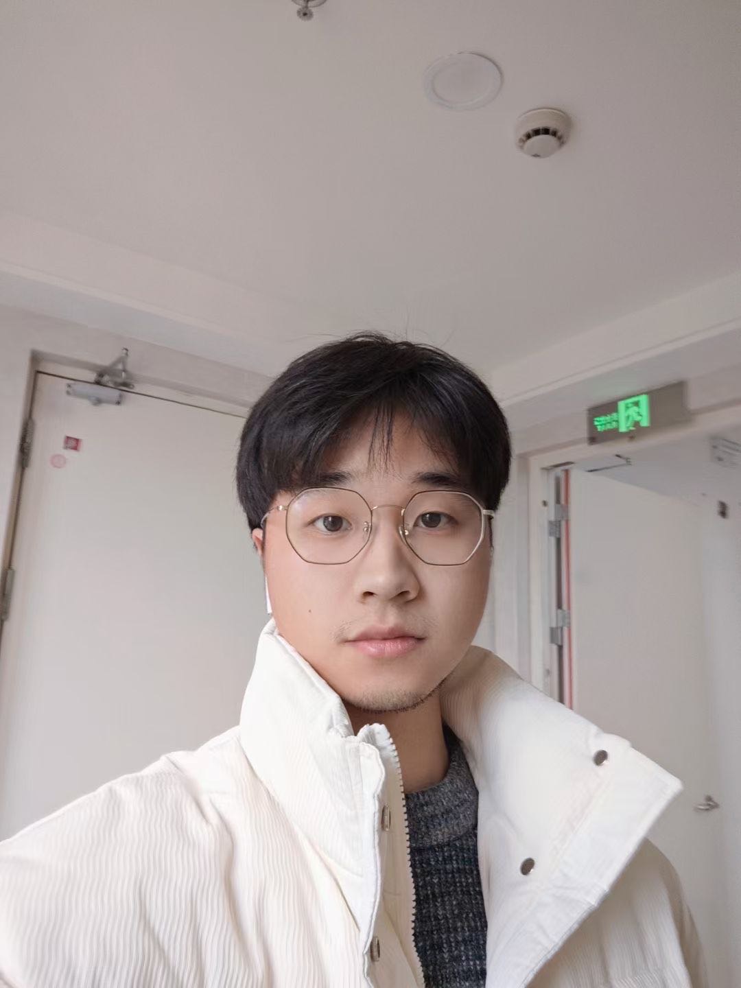 找爬山搭子