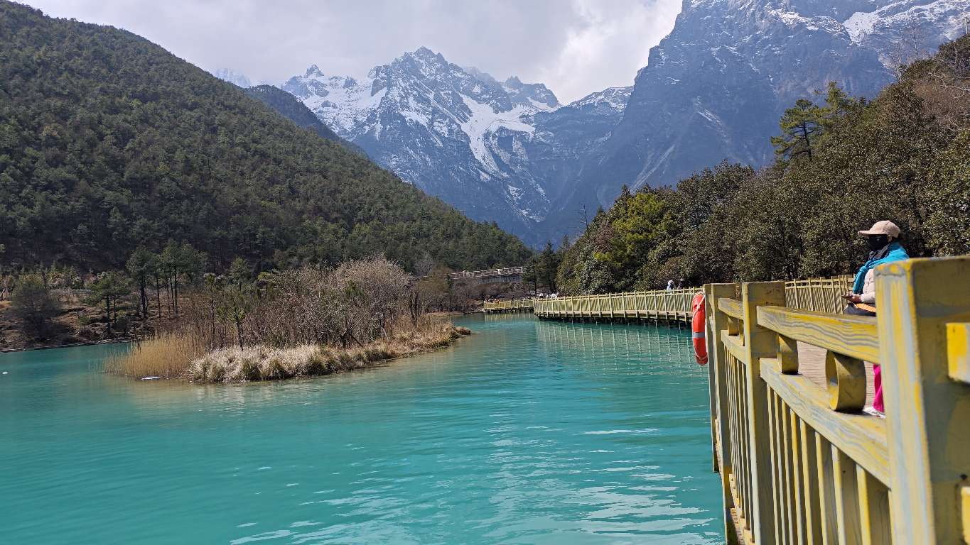 找旅游搭子