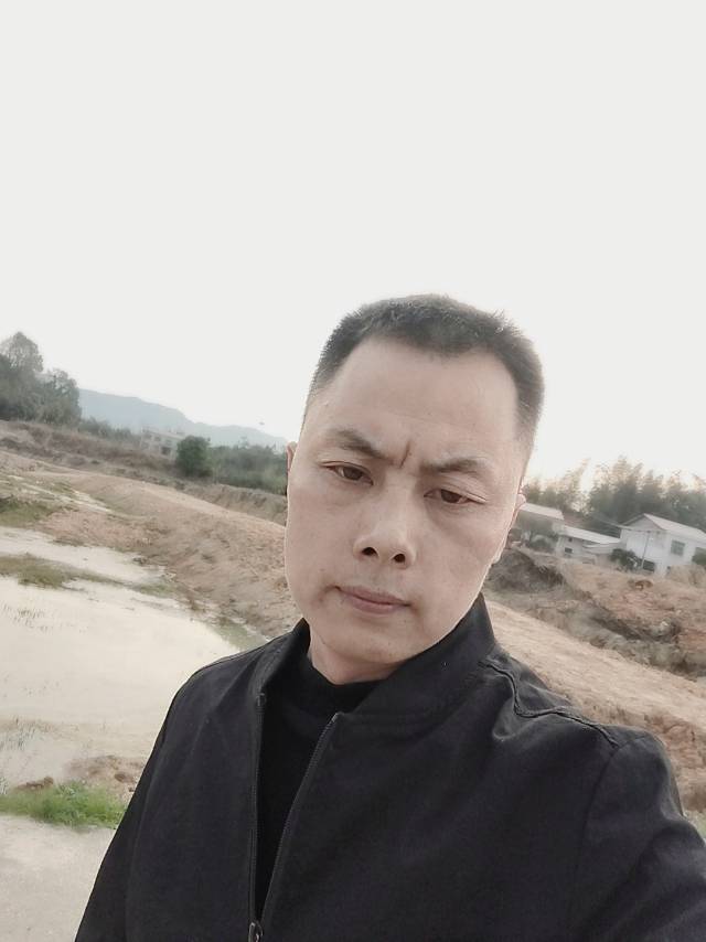 找旅游搭子