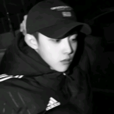 找爬山搭子