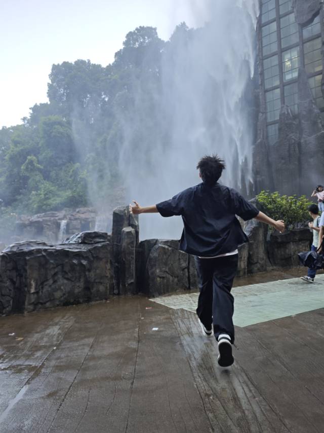 找旅行搭子