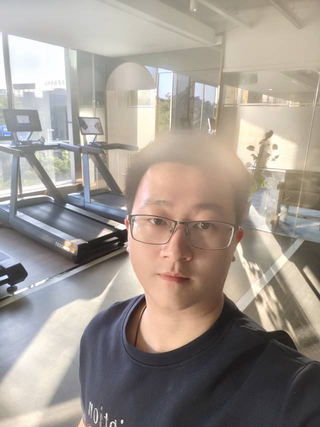 找旅游搭子