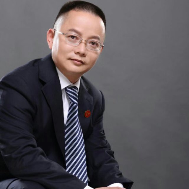 找爬山搭子