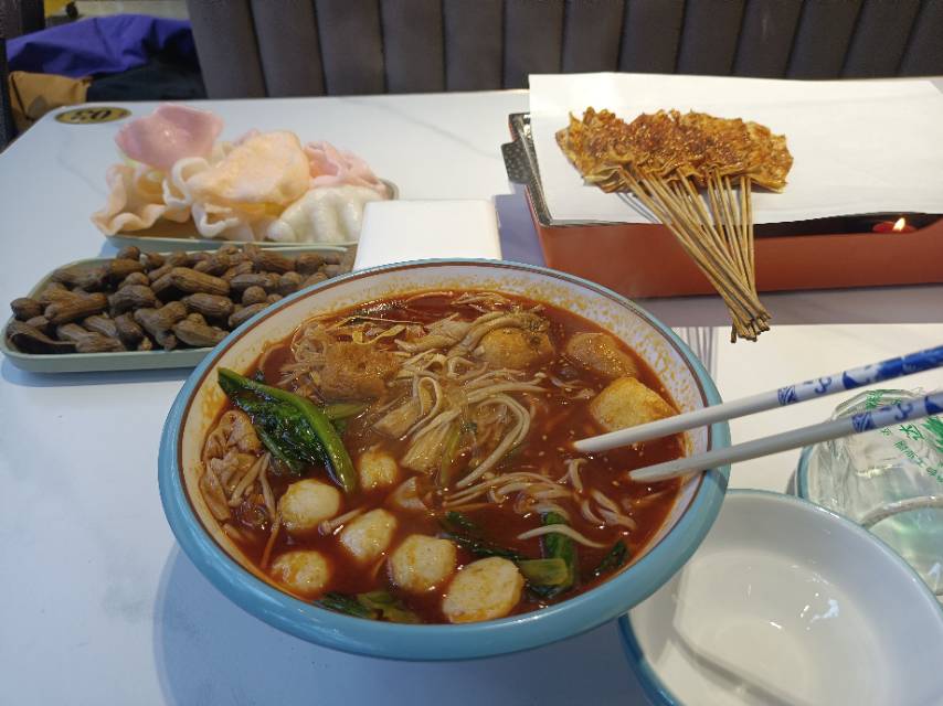 找饭搭子