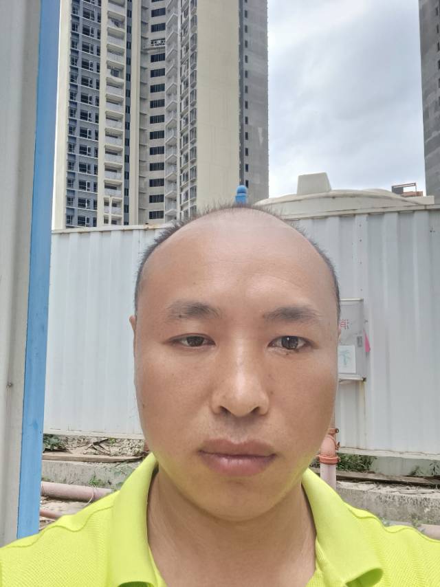 找爬山搭子