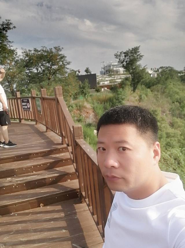 找逛街搭子