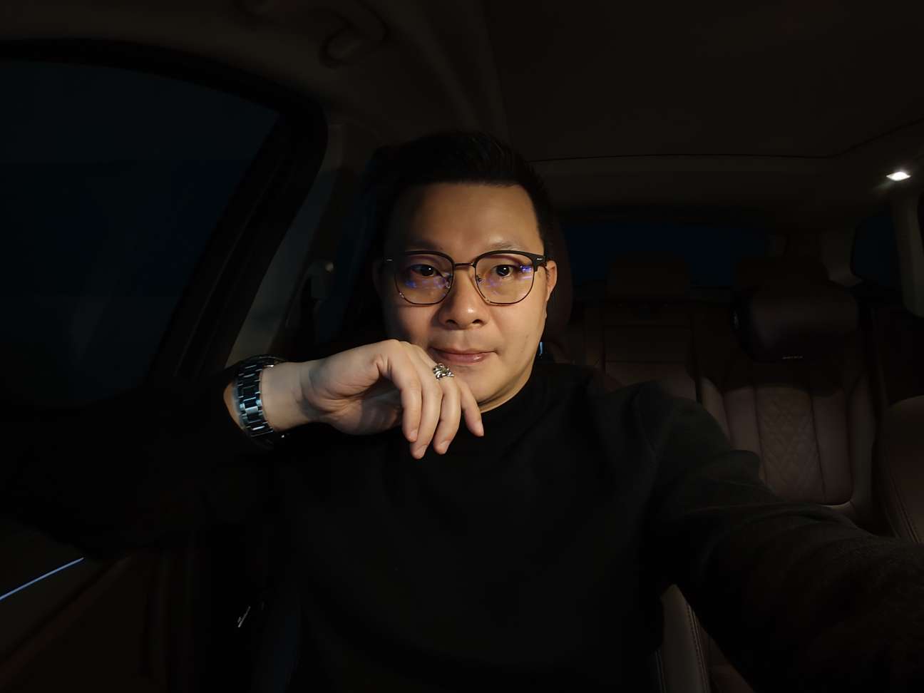 找搭子