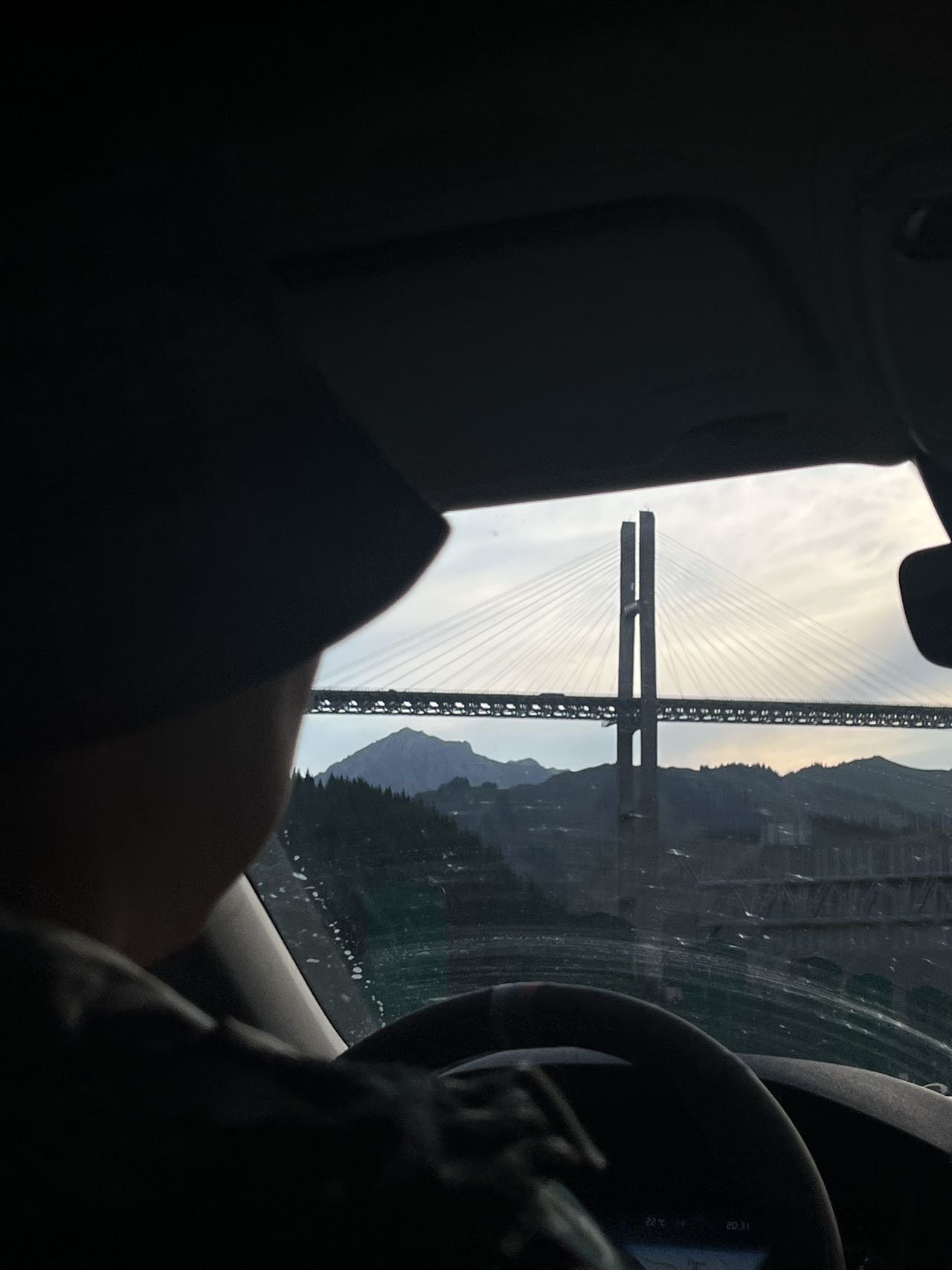 找搭子