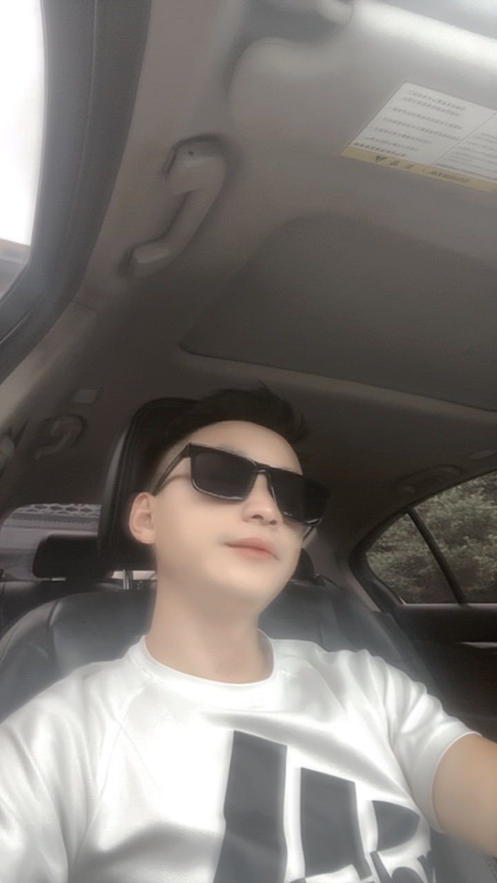 找搭子