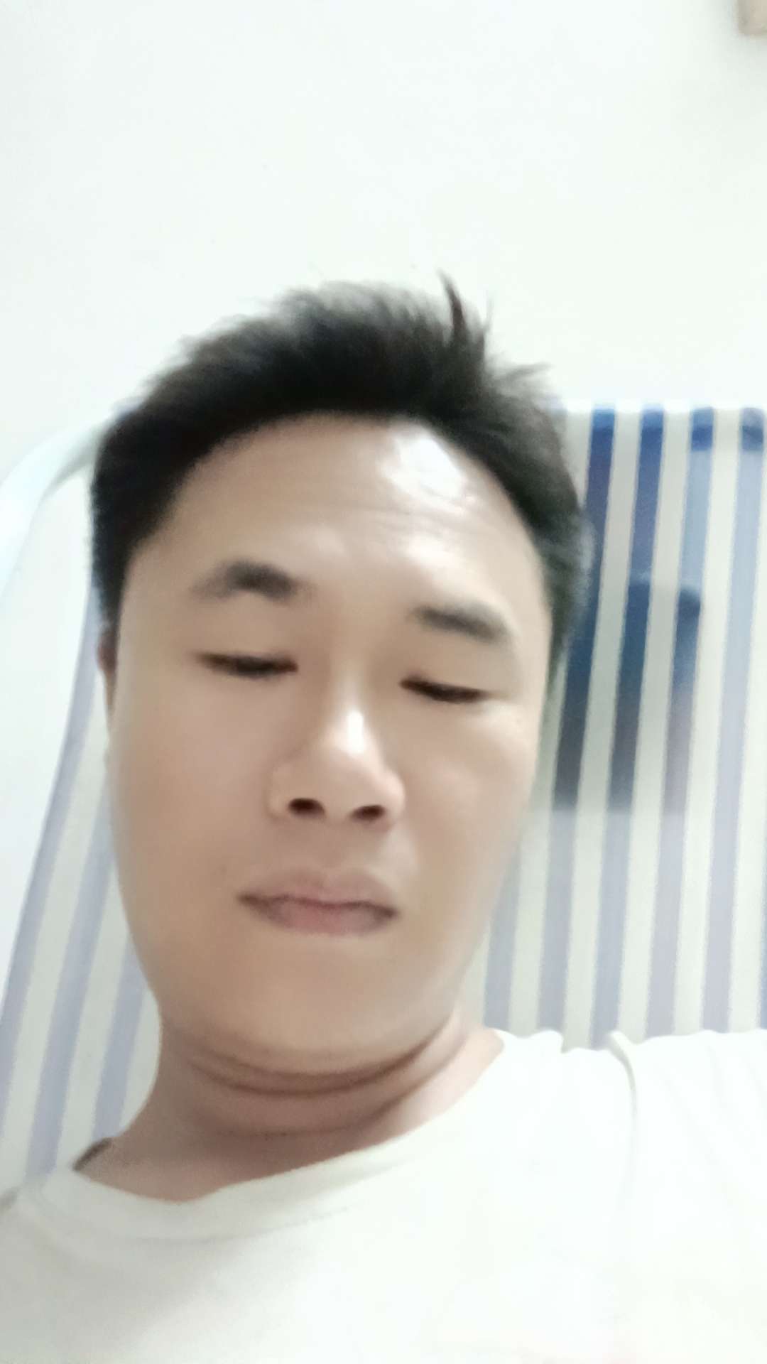 找搭子