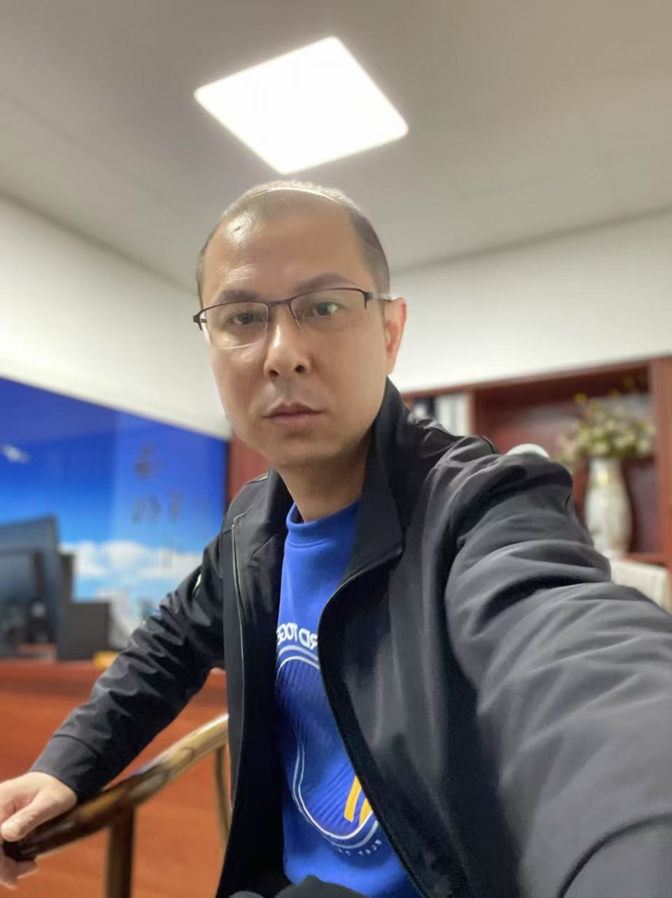 找搭子