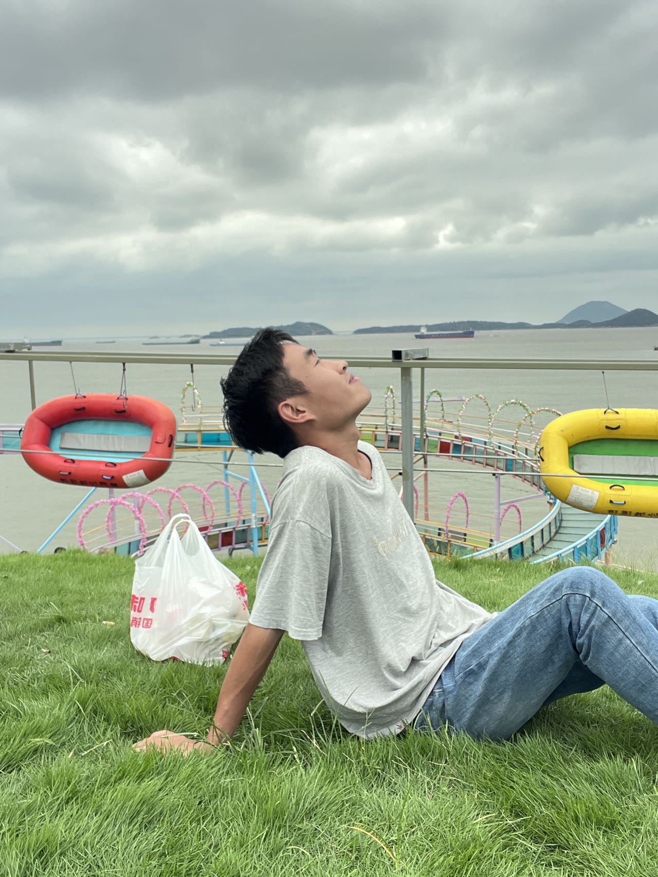 找搭子