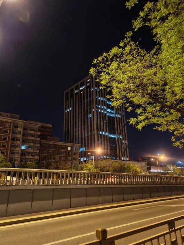找搭子