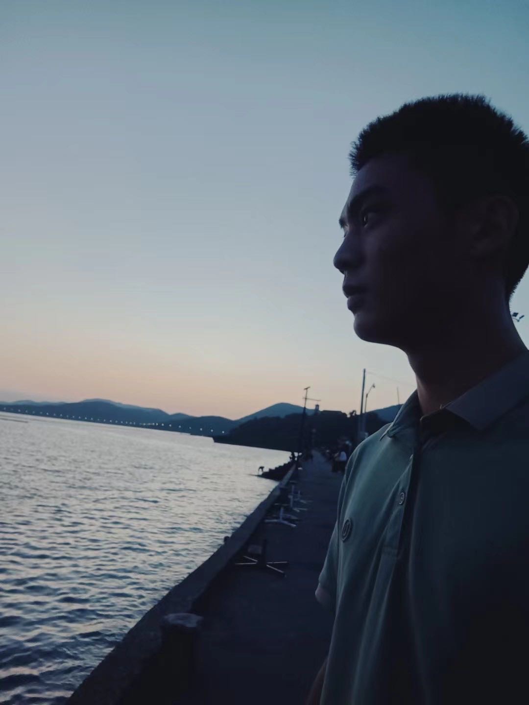 找搭子