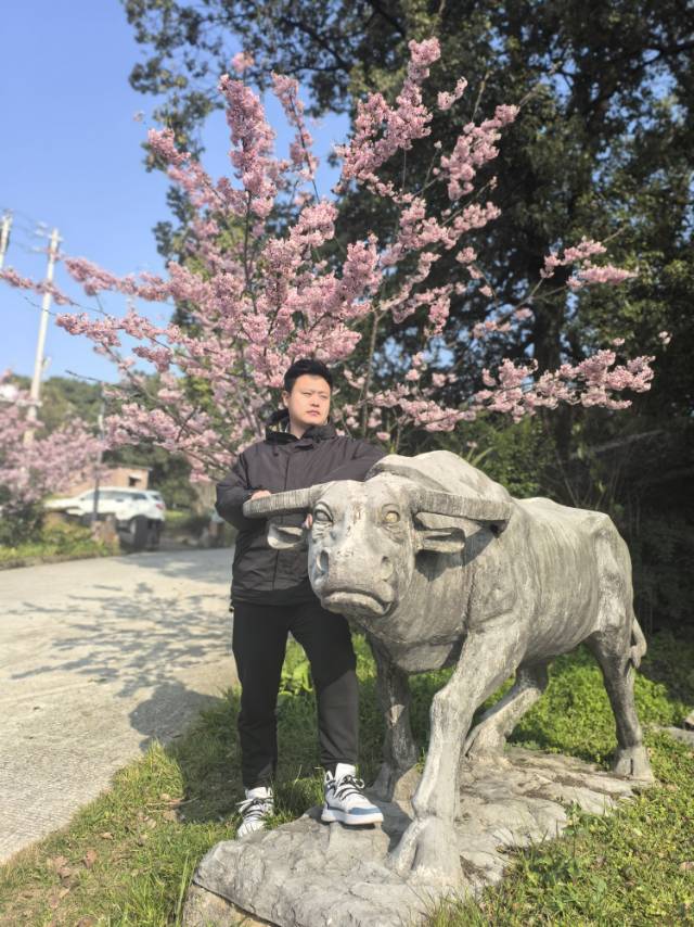 找搭子