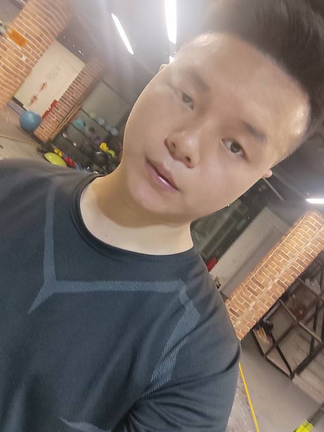 找搭子