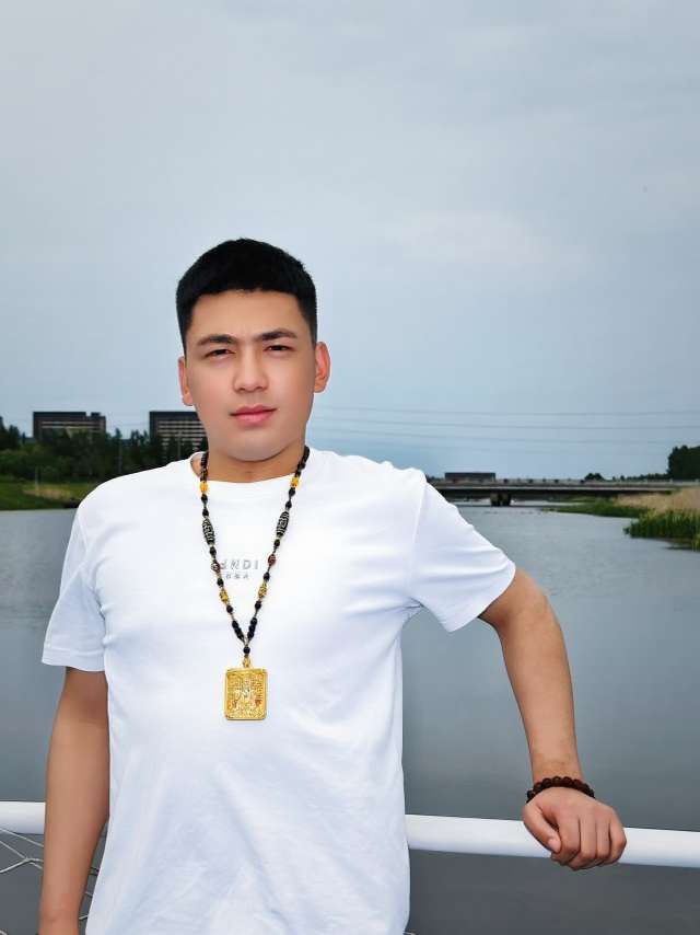找搭子