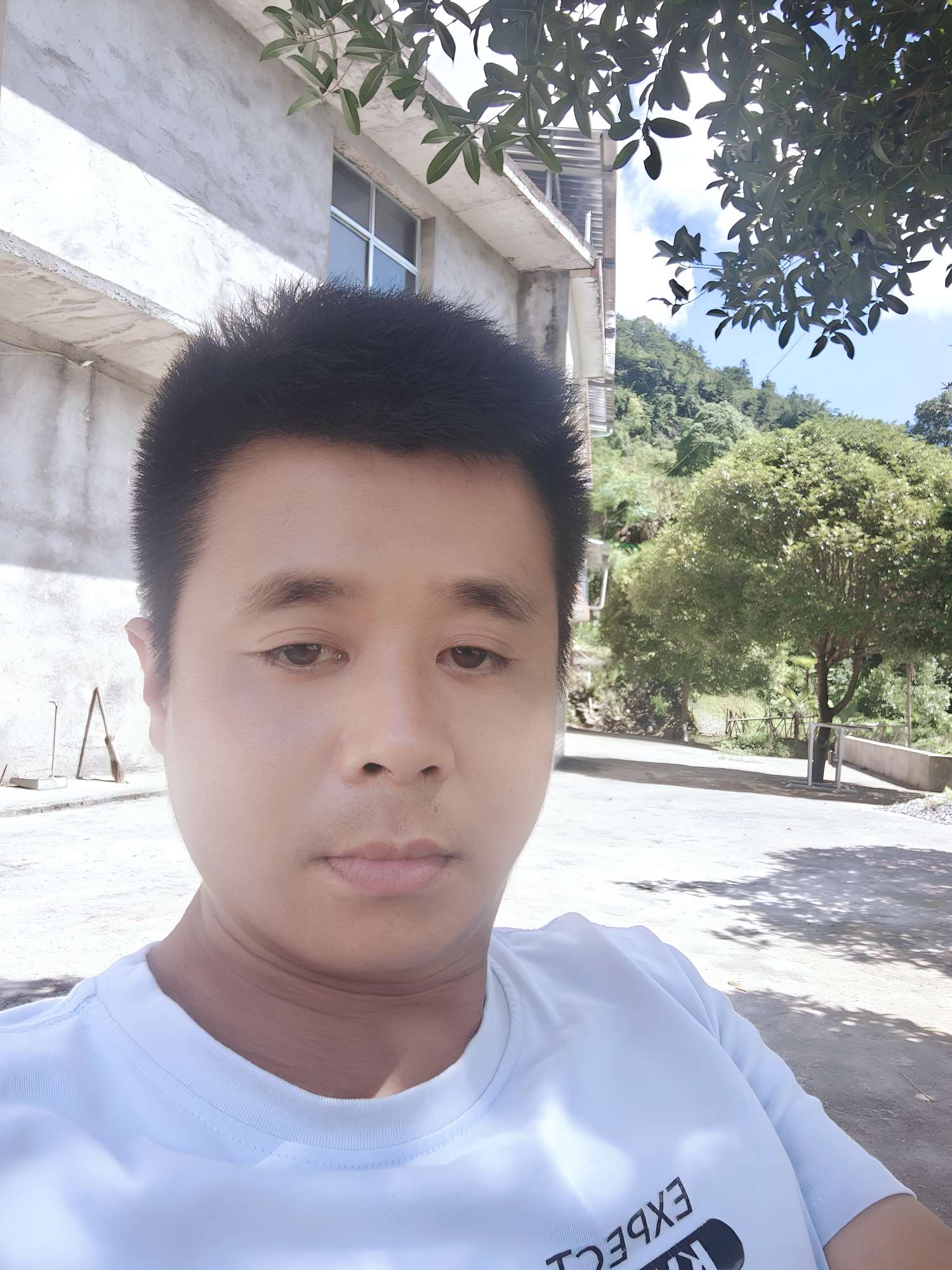 找搭子