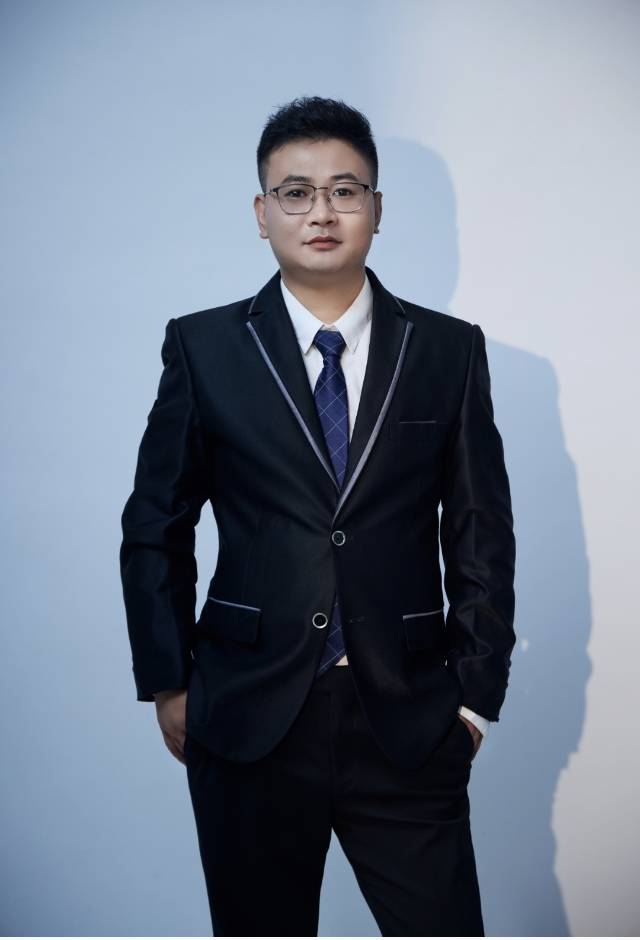 找搭子