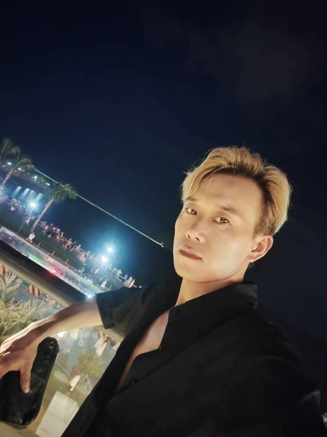 找搭子