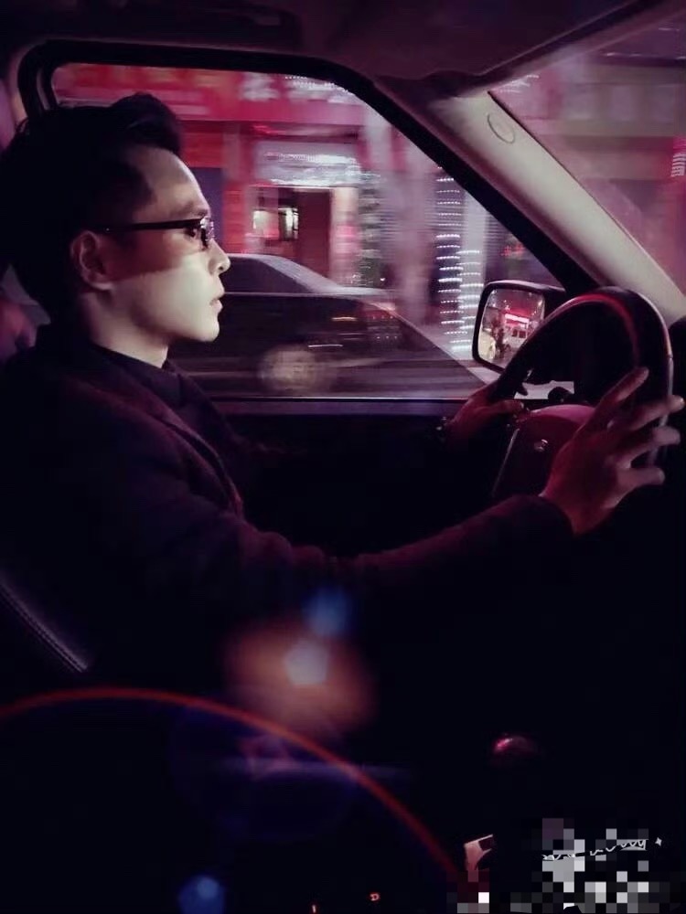 找搭子